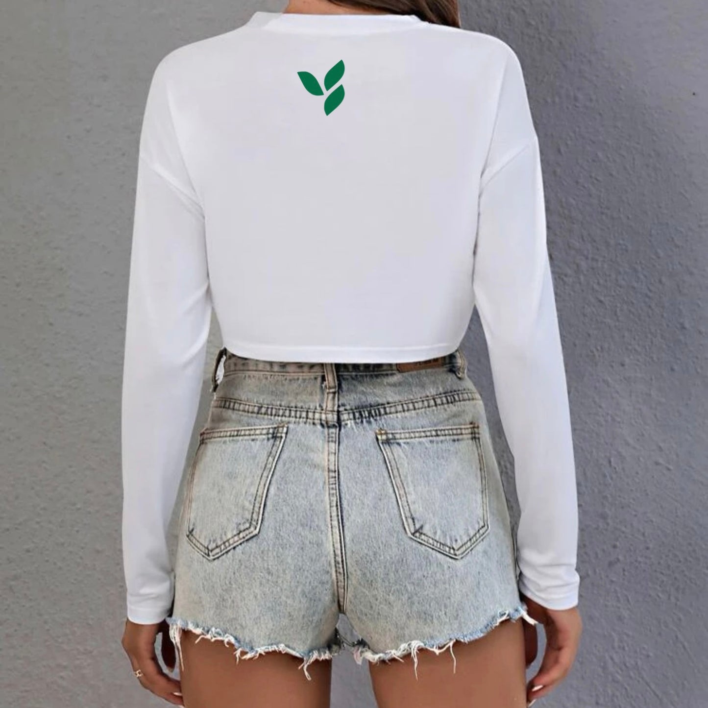 WOMEN'S CROPPED LONG SLEEVE TEE WHITE